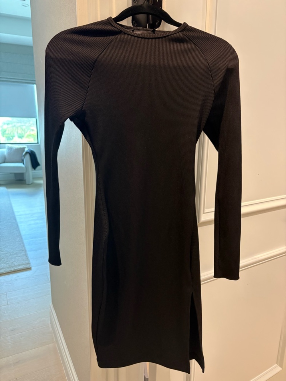 Women’s Kith black ribbed dress size XS